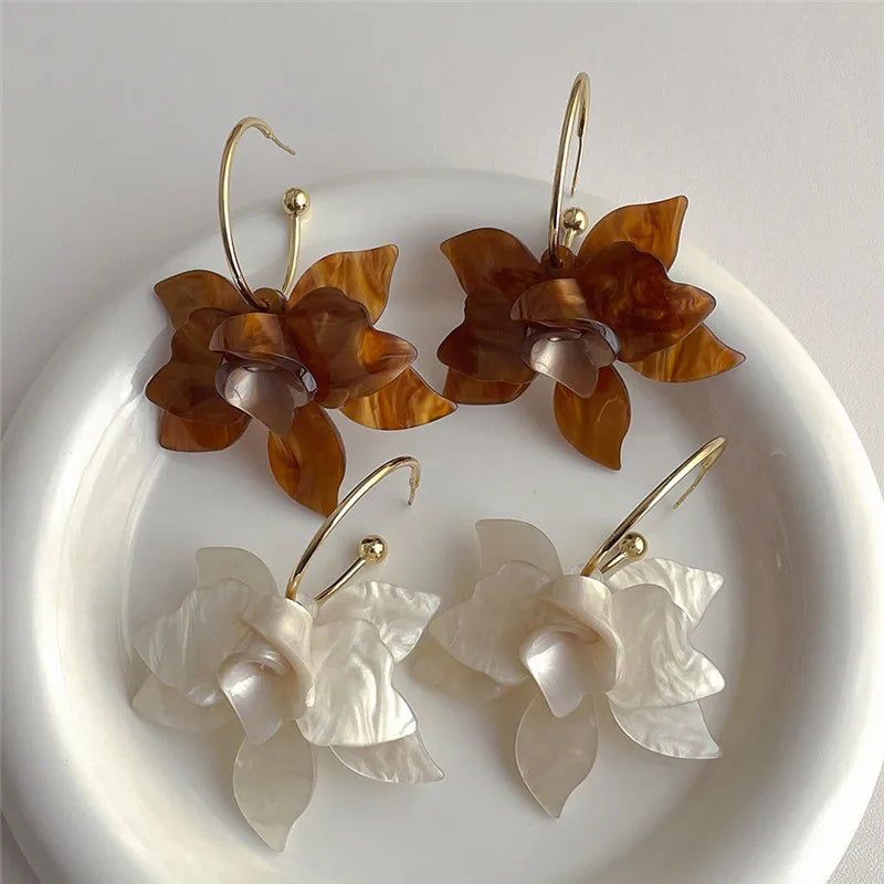 European American Style C Shape Acrylic Metal Petal Earrings