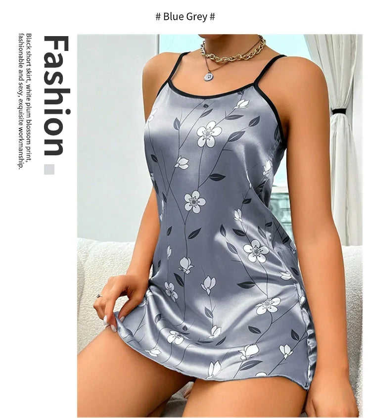 Satin nightgown with floral print