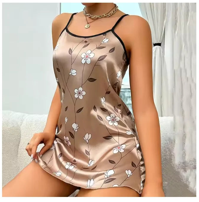 Satin nightgown with floral print