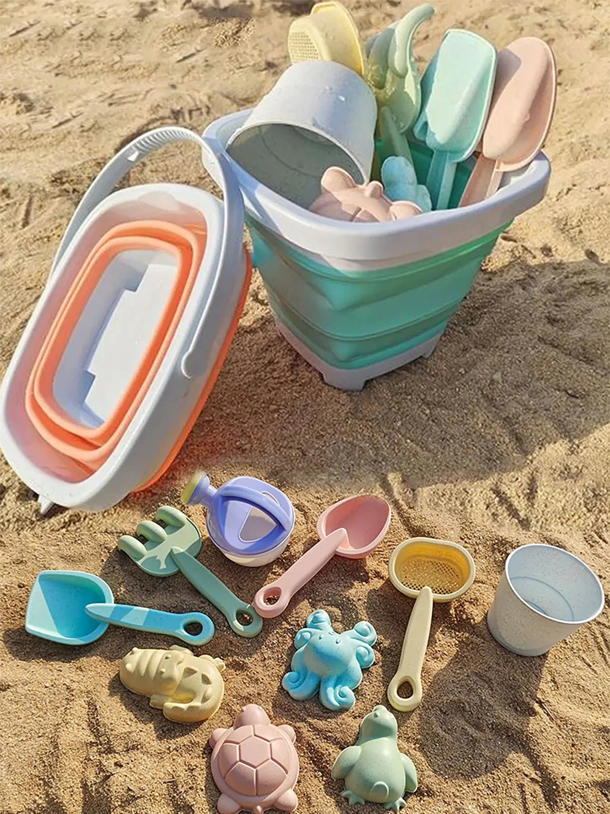 Beach sand set for water play